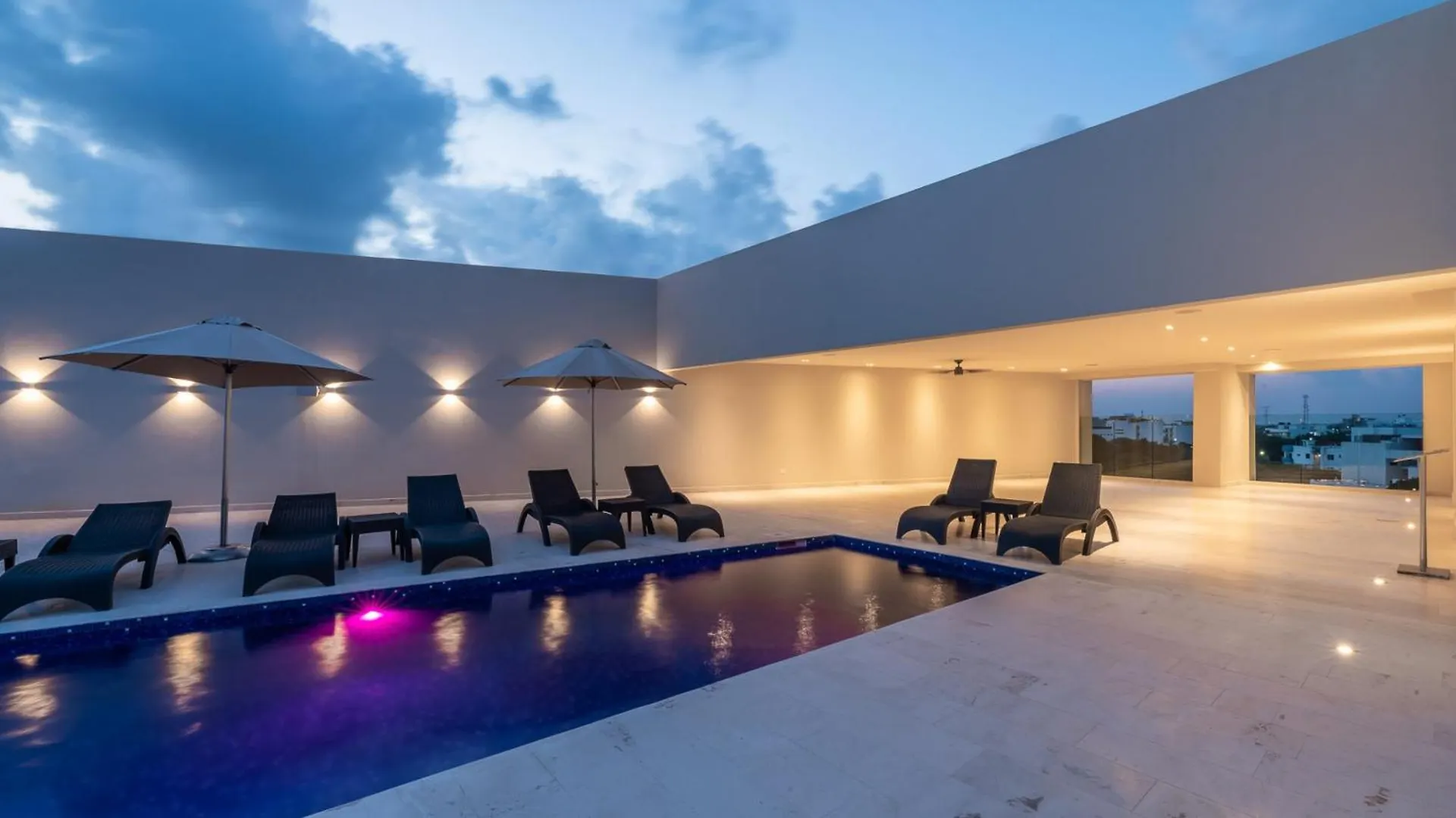 Appartement Precious 1 Bedroom In Brand New Miranda Building By Happy Address Playa del Carmen